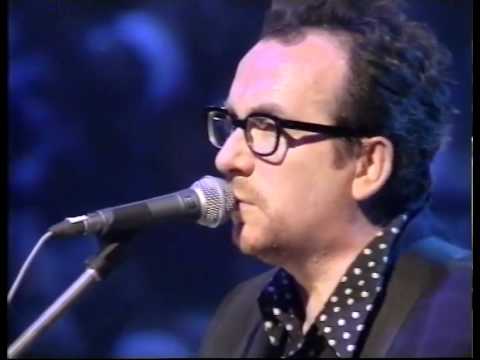 Elvis Costello - Veronica (live unplugged)