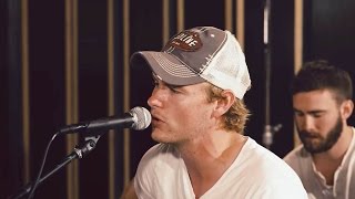 James Barker Band  &quot;Chills&quot; (Live) - UMUSIC Sessions