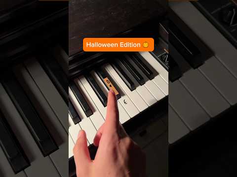 Scary sounds 🎃 #piano #tutorial #halloween #scary