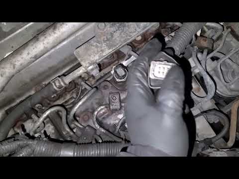 2016 Hino truck problem with common rail pressure sensor (high )