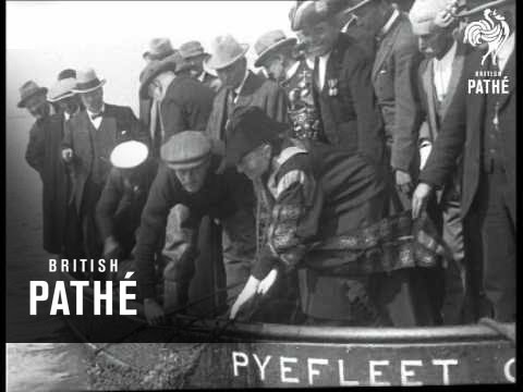 The First Oysters (1925)