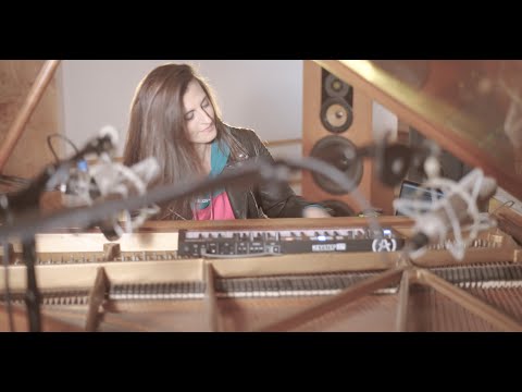 LIVIN' ON A PRAYER - Bon Jovi x Natalie Tenenbaum