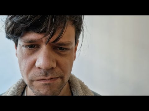 Alles 1 Scheiss - Der Nino aus Wien (official video)