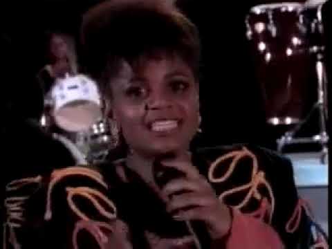 Zanmi - Riské (closed captioned)