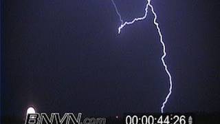 preview picture of video '7/8/1999 Lightning footage from Lewiston, MN'