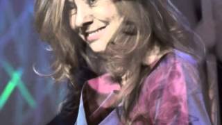 Da lontano (From a Distance) Alice, Luca Carboni, Paolo Fresu with Lyrics and English Translation