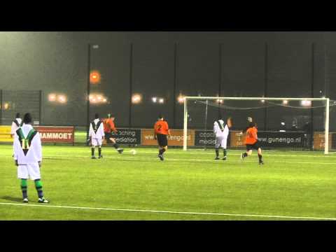 11 jan 2011 VV De Meern B1 - DHC B1 vr 3-2 Penalty Jari dB