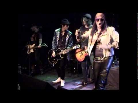 Hollywood Roses LIVE - NIGHTRAIN (FULL INTRO)