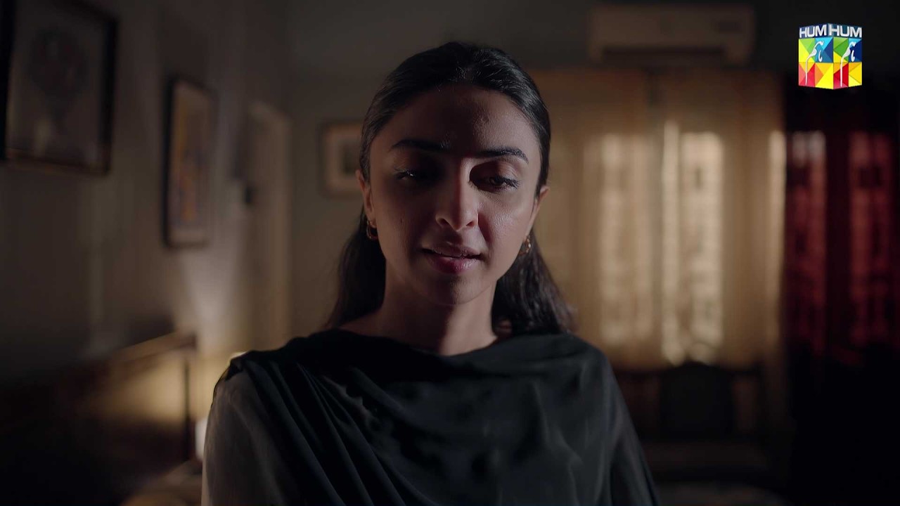 Shatir Larki Apne Ghr Se Kya Chori Kar Rahi Hai..? - Daam-e-Mohabbat - HUM TV