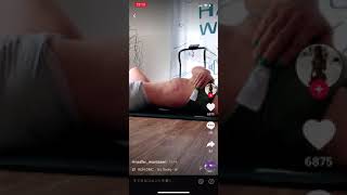 【TikTok】鍛え抜かれた女性の体