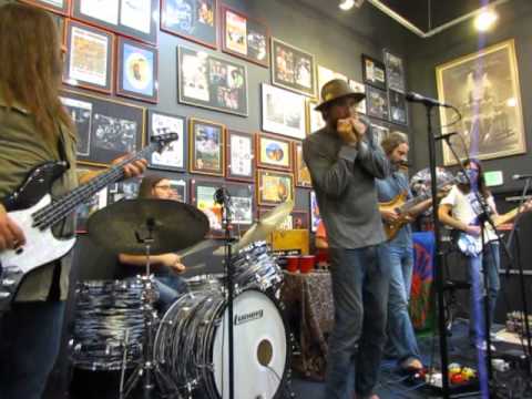 Hard Working Americans "Stuck on the Corner" Live at Twist & Shout 7/21/14