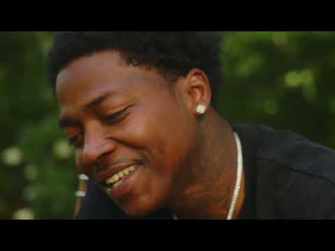 2FeetBino - Warm Up (Official Video)