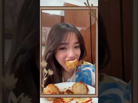 Fuji hampir bete, tapi makanan ini bikin mood-nya balik lagi! 🍽️✨