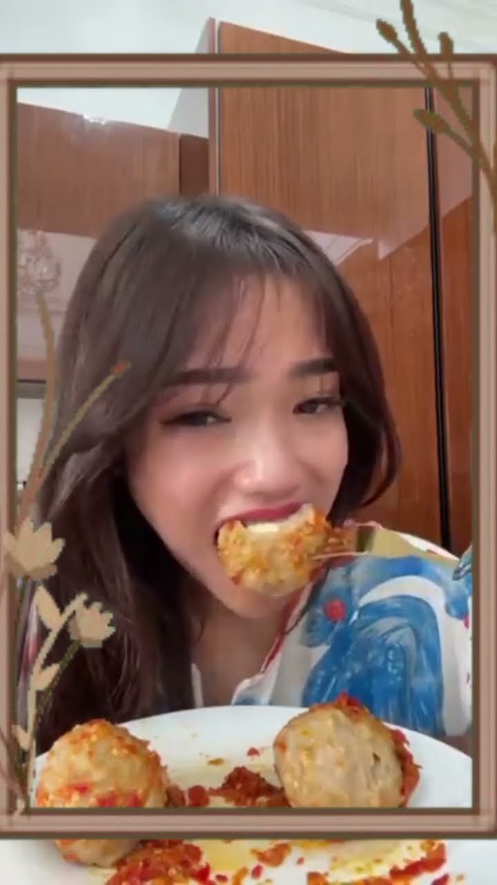 Fuji hampir bete, tapi makanan ini bikin mood-nya balik lagi! 🍽️✨