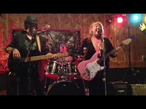 Jill Sharpe, Ronnie Lutrick, KL 'Thumper' Tarver at Skully's Blues Jam