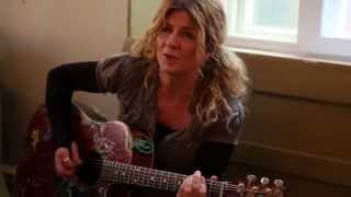 jane kitto of kitto rock red yiF3 InlhRM fmt43 orig