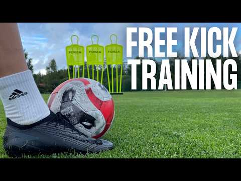 Training & Free Kicks in Nike Mercurial Vapor 16 Elite