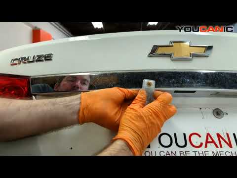 2008-2016 Chevrolet Cruze – License Plate Light Bulb Replacement
