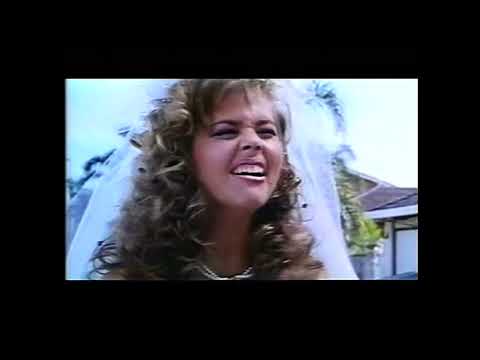 Muriel's Wedding (1994) Trailer