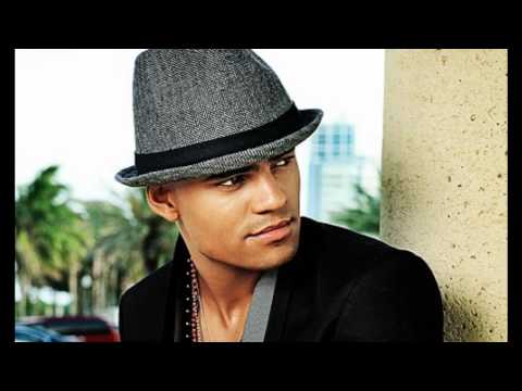 Lazee Feat. Mohombi - Uptown Girl (2010)