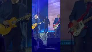 Avraham Fried Mike Huckabee David Friedman at United Hatzalah Sukkos Concert 2025 אברהם פריד