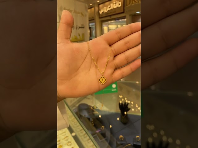 عقد ذهب عيار 21