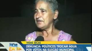 preview picture of video 'DENÚNCIA: POLÍTICOS TROCAM ÁGUA POR VOTOS EM ELEIÇÃO MUNICIPAL'
