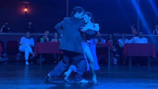 Gaston Torelli y Gri Montanaro - "A las cinco en la giralda " ♡ Los cosos de al lao ☆☆