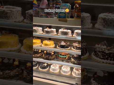 Navrang  Bakery 🍰🍦🧁#trending #Niyanshi@Nancy_24_25 #bakery #video