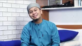 Download lagu Sholawat Burdah paling merdu -  by. Gus Aldi mp3