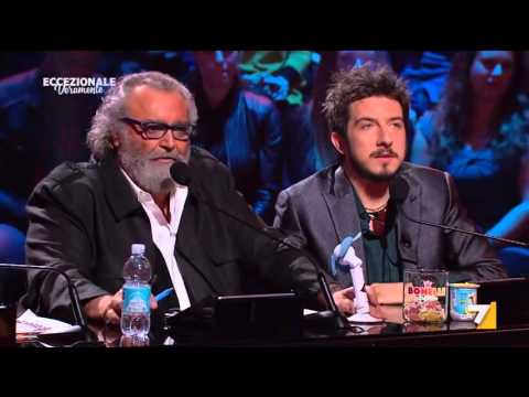 Selvaggia su Franceschini: "Sei il primo uomo col risvoltino a cui non chiedo di andarsene"