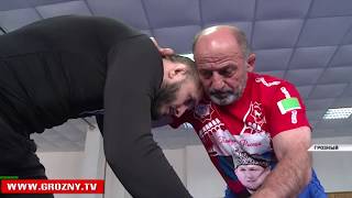 Муса Дадберов в свои 64 года - действующий Чемпион России по вольной борьбе