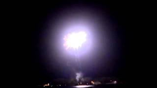 preview picture of video 'Coventry, CT 2012 Coventry Lake Fireworks'