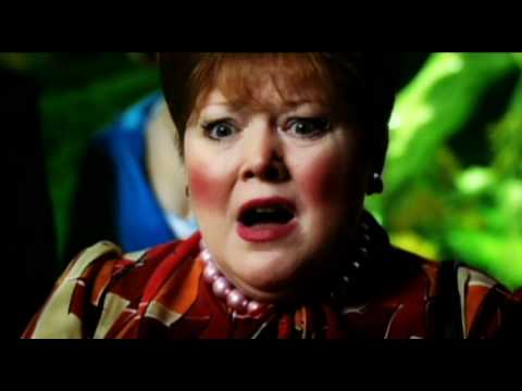 Charlie and The Chocolate Factory - Trailer