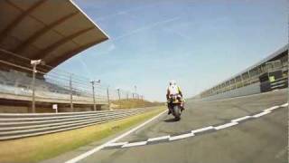 preview picture of video 'Rondje GP Circuit Zandvoort met instructie'