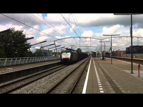 Locon ES 64 F4-998 + AlluminiumTrein Gaat Mooi op de Tyhpoon langs Swijndrecht Station!