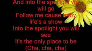 Miley Cyrus - Spotlight [Lyrics]