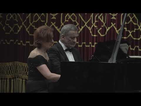 W. A. Mozart - Sonata for piano 4 hands in C major KV 521