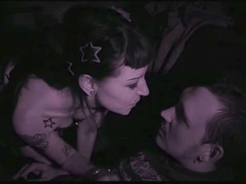 download lagu mp3 mp4 Splatterporno, download lagu Splatterporno gratis, unduh video klip Download Splatterporno Mp3 dan Mp4 Unlimited Gratis