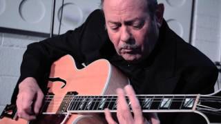 Mike Robins Jazz Trio - In A Mellow Tone (Live Session)