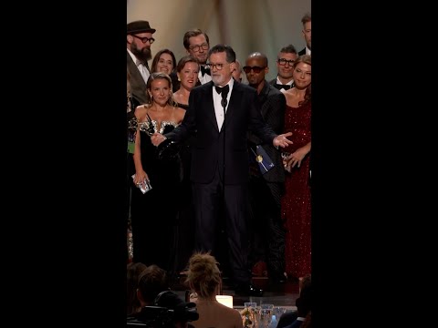 Colbert gets standing ovation accepting Emmy for 'Late Show'