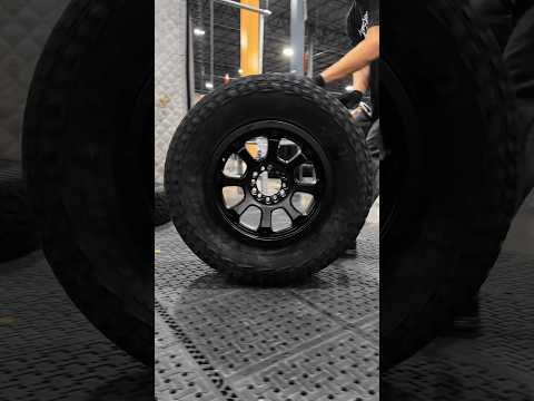 Ultra Nemesis ❄️ Gladiator X-Comp A/T #shorts #viral #youtube #offroad