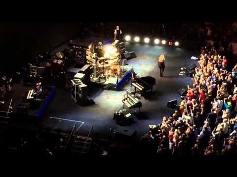 Songbird - Fleetwood Mac (Live in Chicago 10-2-14)