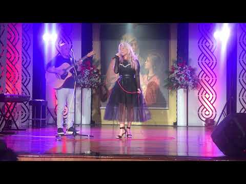 Na Festu Sv.Ane,nastupila je Durda Simic I Ned Duratovic s pjesmom-SAMO ISUS MOZE -.