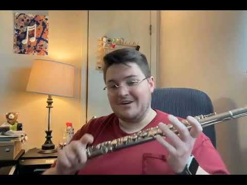 SOLD: Yamaha 221 Flute curved and Straight Headjoint - Demo - For Sale at Sweetwater Gear Exchange.