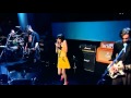 PJ Harvey - The Letter (Live Jools Holland 2004)