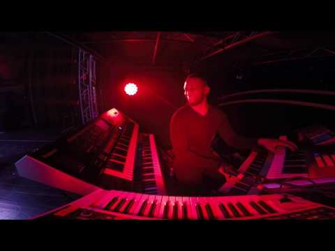 C-Dub on Aux Keys: FOP Tour w/ Fred Hammond