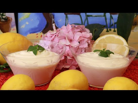 MOUSSE DE LIMON Y YOGUR GRIEGO FACIL