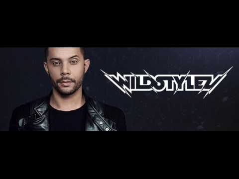 Wildstylez & Coone vs. Yellow Claw - Burn The Club Down (Coone Bootleg)