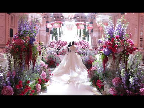 Peak Xperience WEDDING // Love in Full Bloom at The St Regis Kuala Lumpur